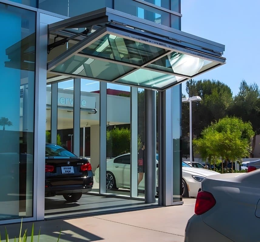 Commercial Upward-Folding Partition