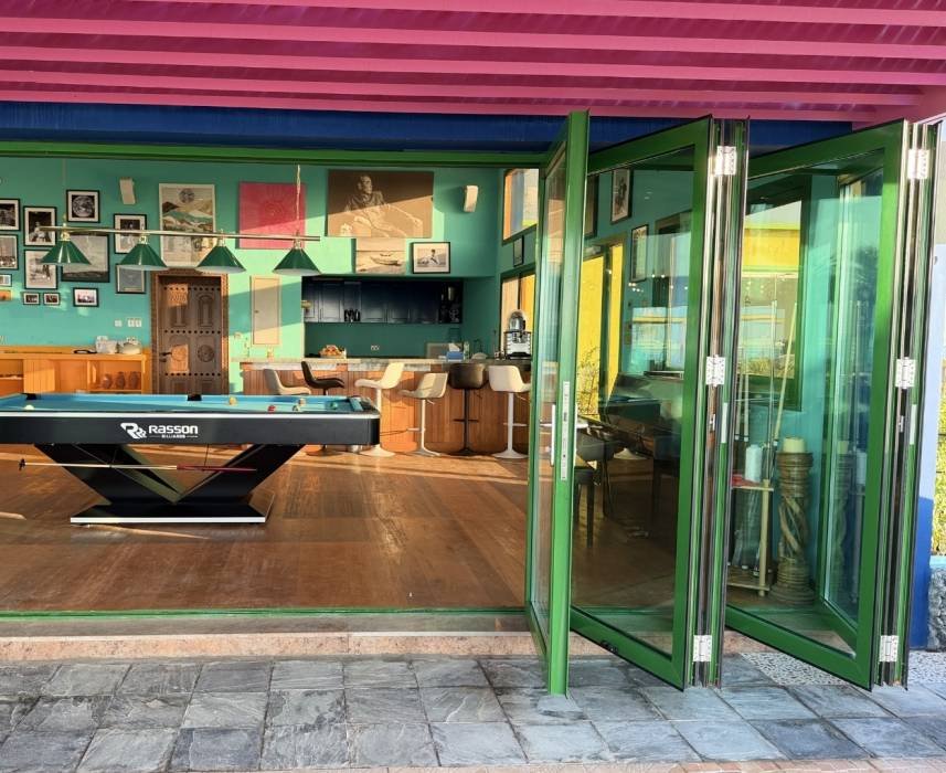 Folding door (5)